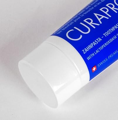 Curaprox Enzycal emballage du tube, pratique et sûr.