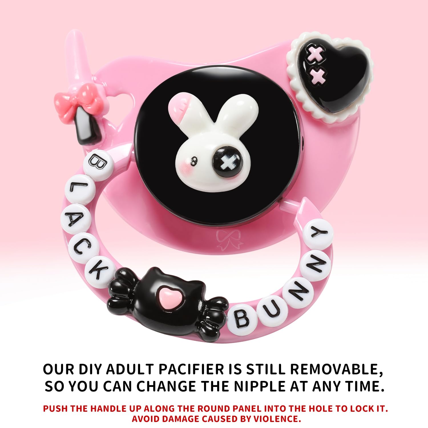 CutiePlusU décor lapin noir: détails décoratifs pour une allure distinctive.