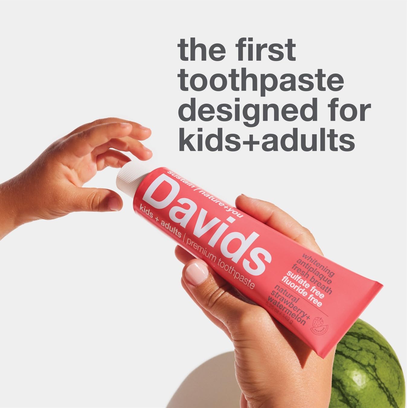 Tube métallique recyclable Davids dentifrice, option durable.