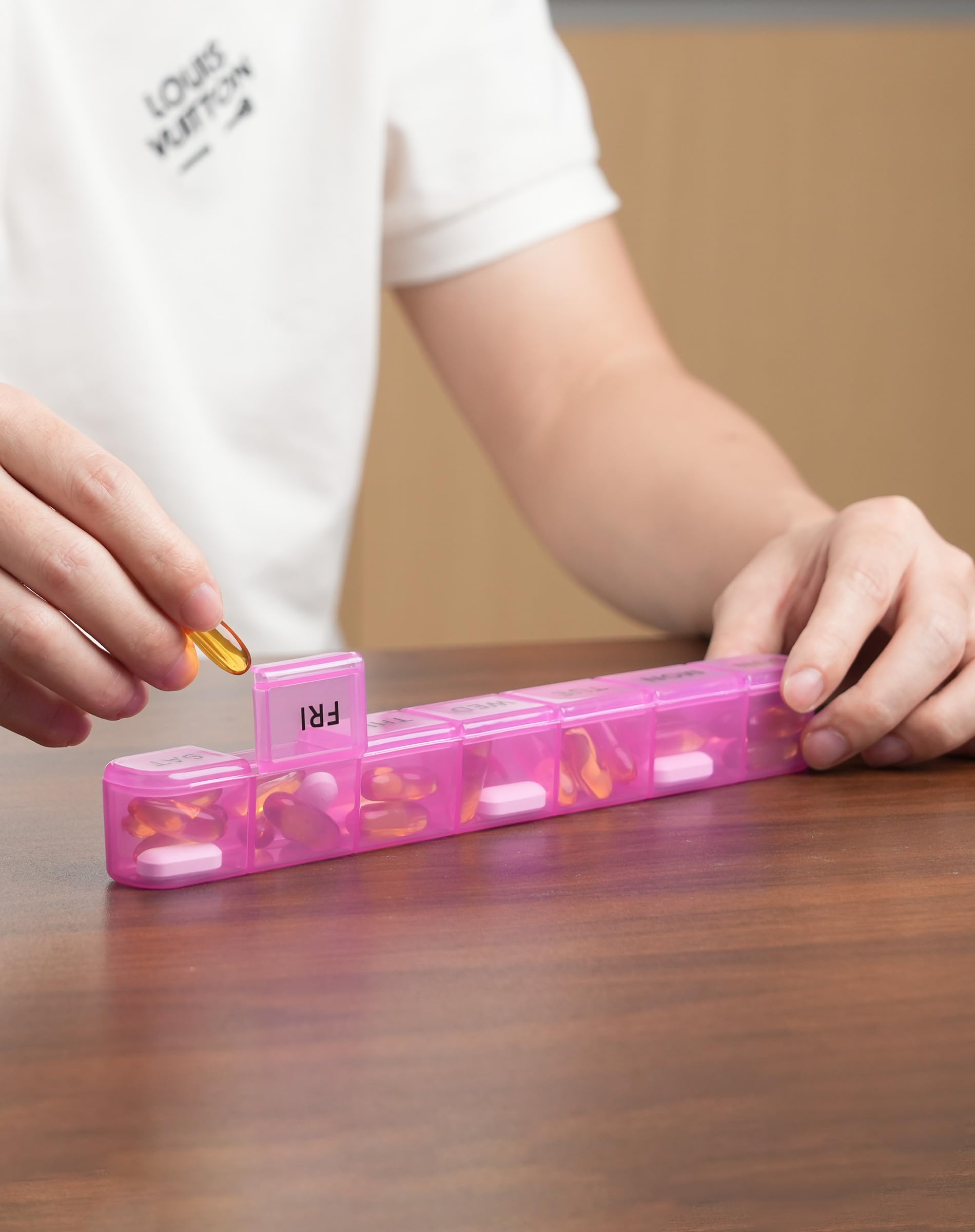 Daviky boîte semaine, rangement pratique des vitamines et suppléments.