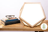 Grand panneau DayBright offre un angle d’éclairage plus large pour une couverture efficace.