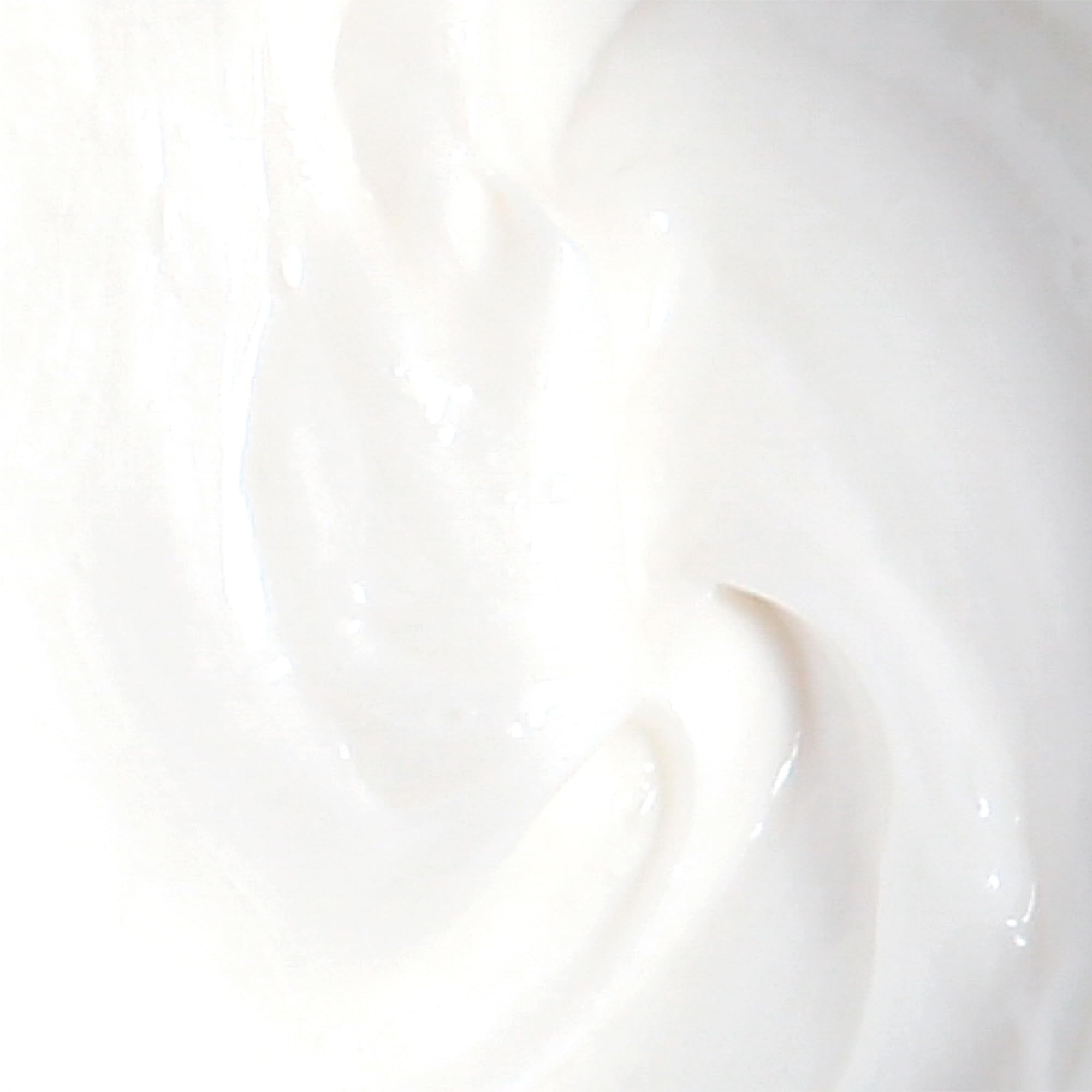 Absorption rapide de la Crème Derma E Eczema Relief, peau hydratée.