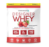 Designer Whey montre sa bouteille et étiquette claire, pratique pour une consommation quotidienne.
