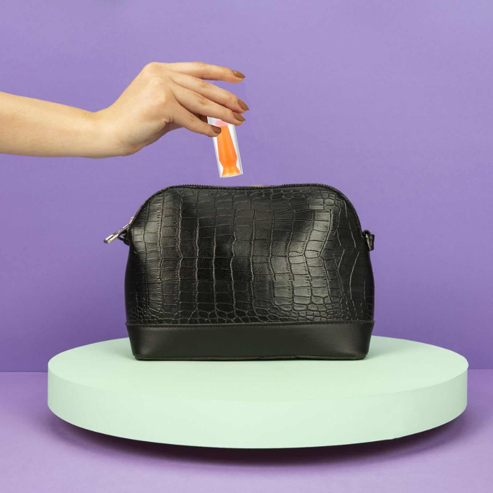 Porte-lentilles compact DHSUUUUP parfait pour déplacements et rangement discret.
