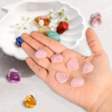 Détail poli et brillant d'un cœur quartz rose Ditind.