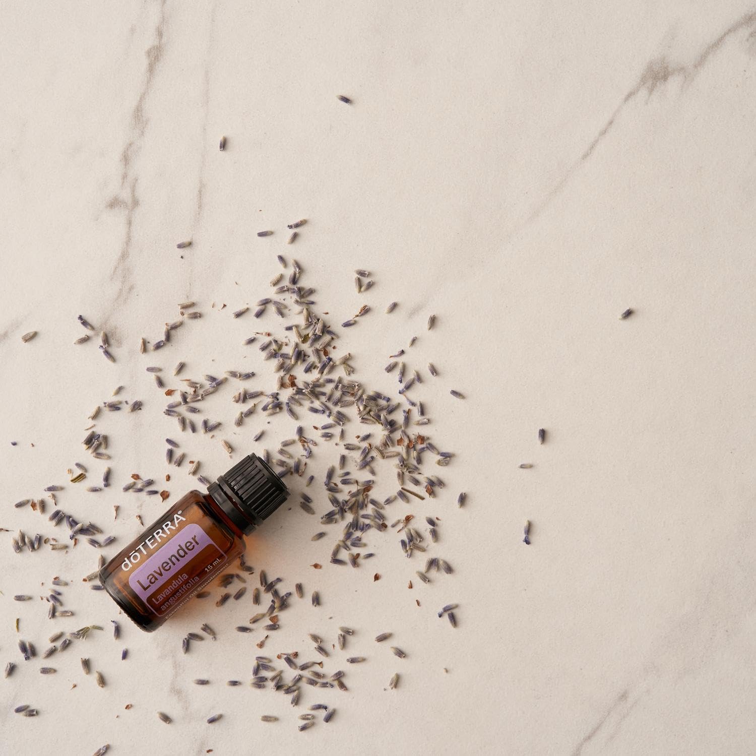 doTERRA Lavande: rituel sommeil pour favoriser un réveil plus serein.