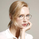 DOCTOR CO EYEWEAR design médical pensé pour récupération après rhinoplastie.