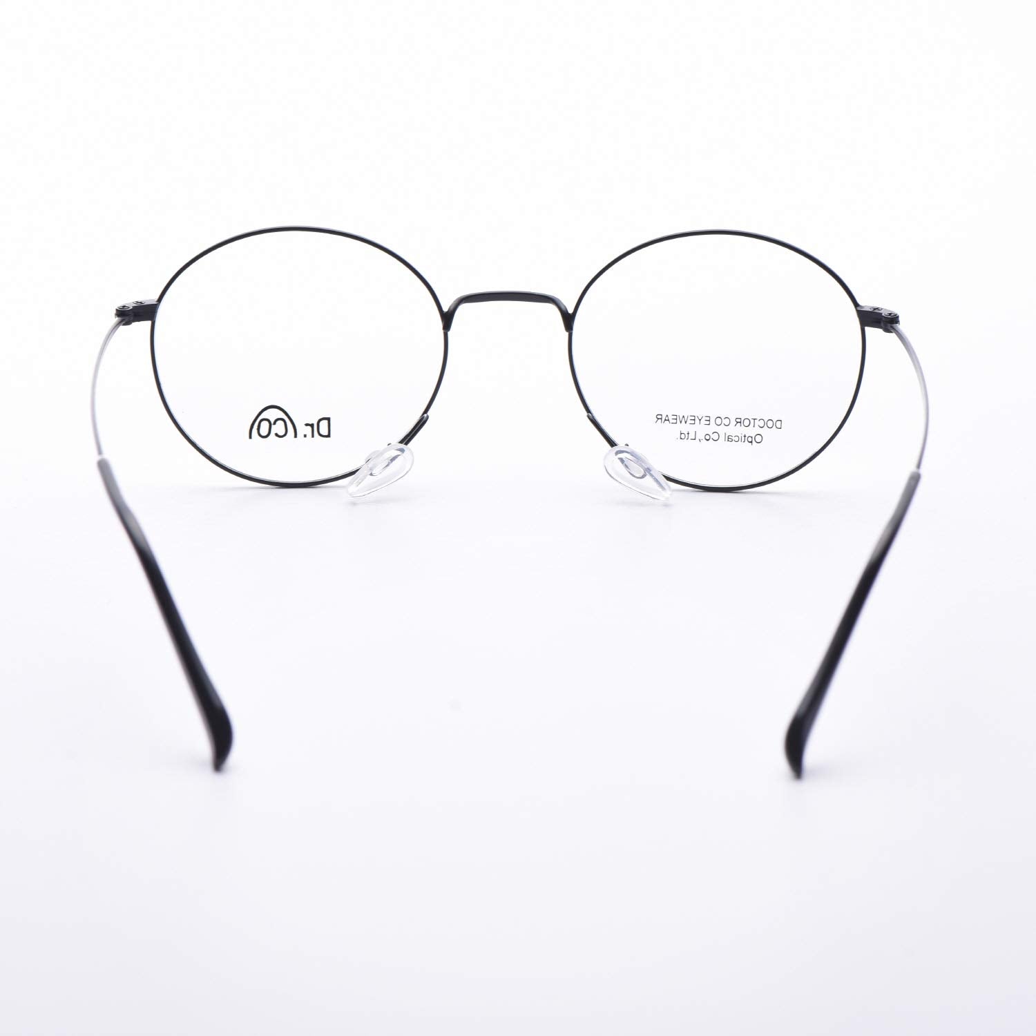 DOCTOR CO EYEWEAR stabilité et adhérence renforcées pour un port fiable.