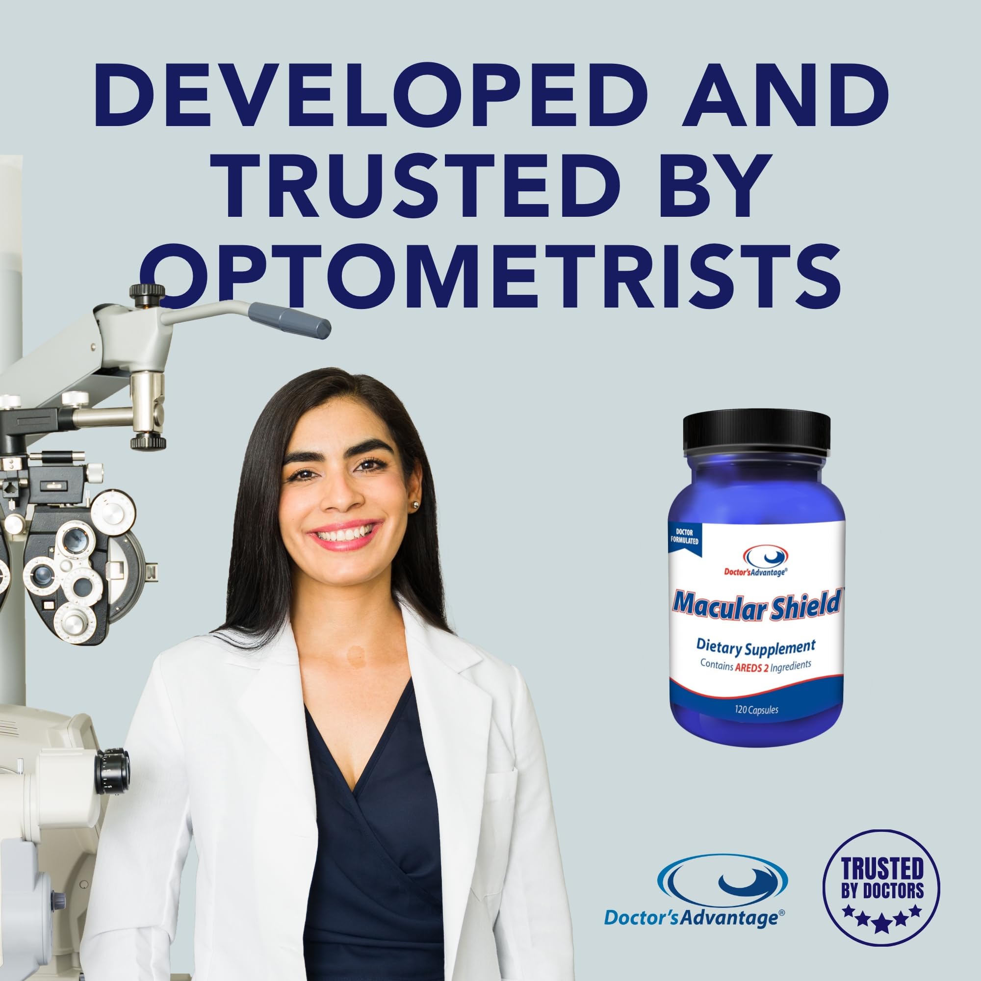 Doctor's Advantage Macular Shield : capsules dans la main pour démonstration des comprimés
