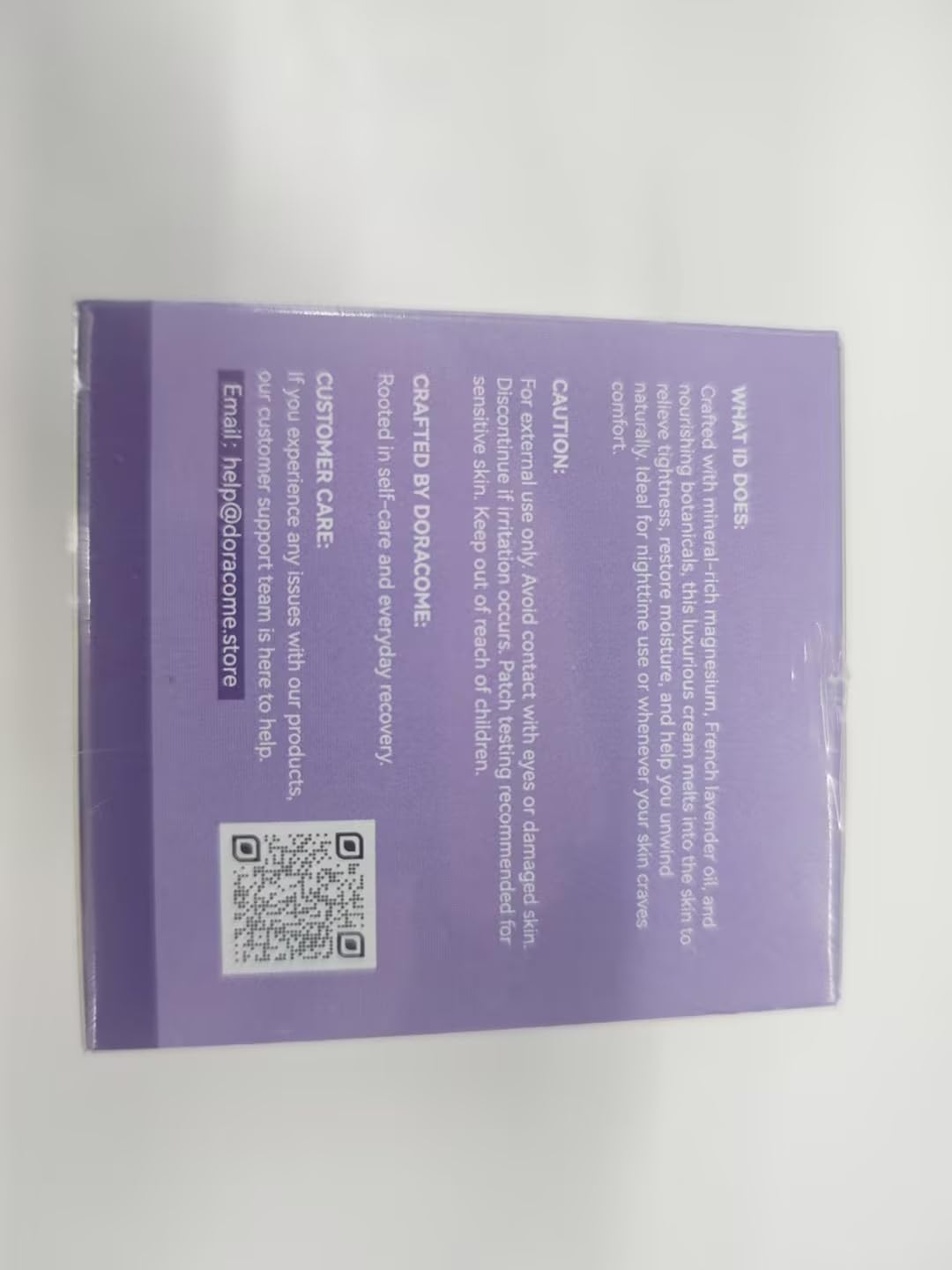 Doracome Crème Magnésium Texture Crème — texture lisse et glisse facilement.