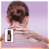 doTERRA Serenity application sur les mains offre un moment de répit et de calme.