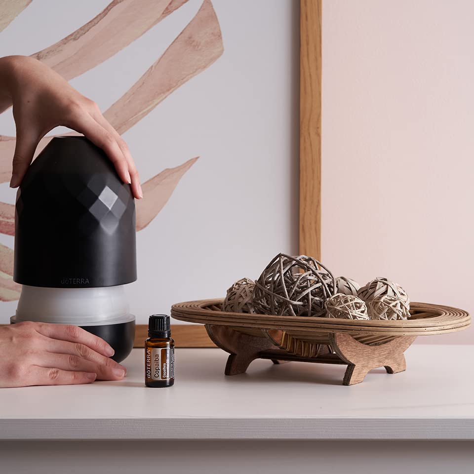 doTERRA Copaiba: gouttes-usage pratique pour vos rituels bien-être.