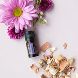 doTERRA Console – arôme floral Rose et Ylang Ylang pour une ambiance apaisante.