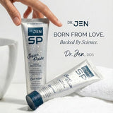 Dr Jen Super Paste soin dents sensibles lors du brossage.