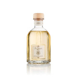 Dr. Vranjes Ambra, bouteille diffuseur 250 ml, crée une ambiance chaleureuse.