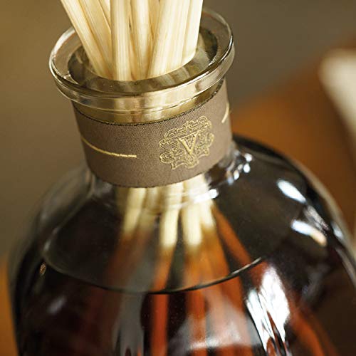 Édition limitée, fabrication italienne, bouchon et tiges inclus.