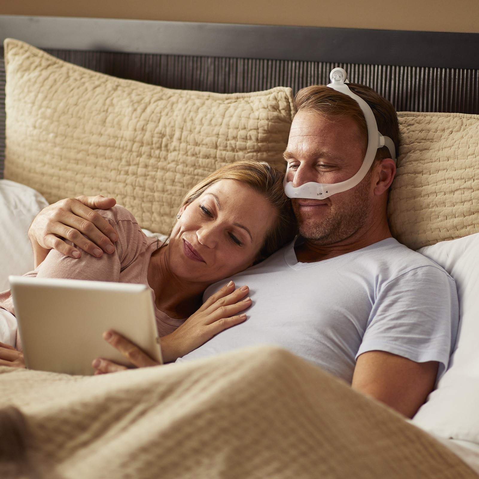 DreamWear Philips Respironics – coussin nasal moyen, utilisation nocturne confortable