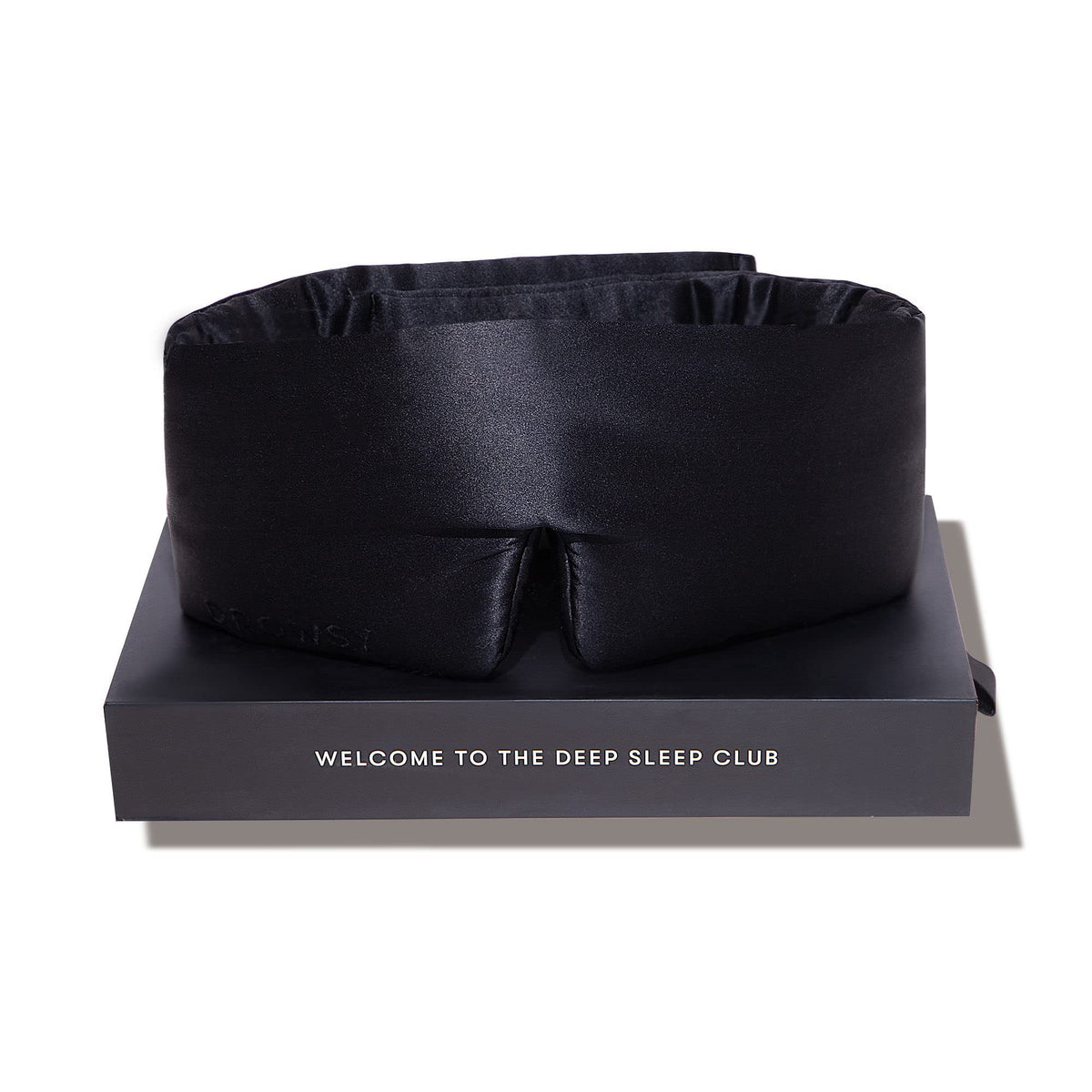 Drowsy masque en soie embrassant le visage pour un confort enveloppant.
