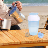 Shaker D.Y.A bleu, durable et pratique pour voyage et salle de sport.