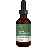 Chlorophylle liquide Earth Harmony Naturals dans une bouteille, goût menthe frais pour une utilisation facile.