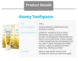 Utilisation du dentifrice ECOAND Atomy Propolis sur la brosse pour un brossage efficace.