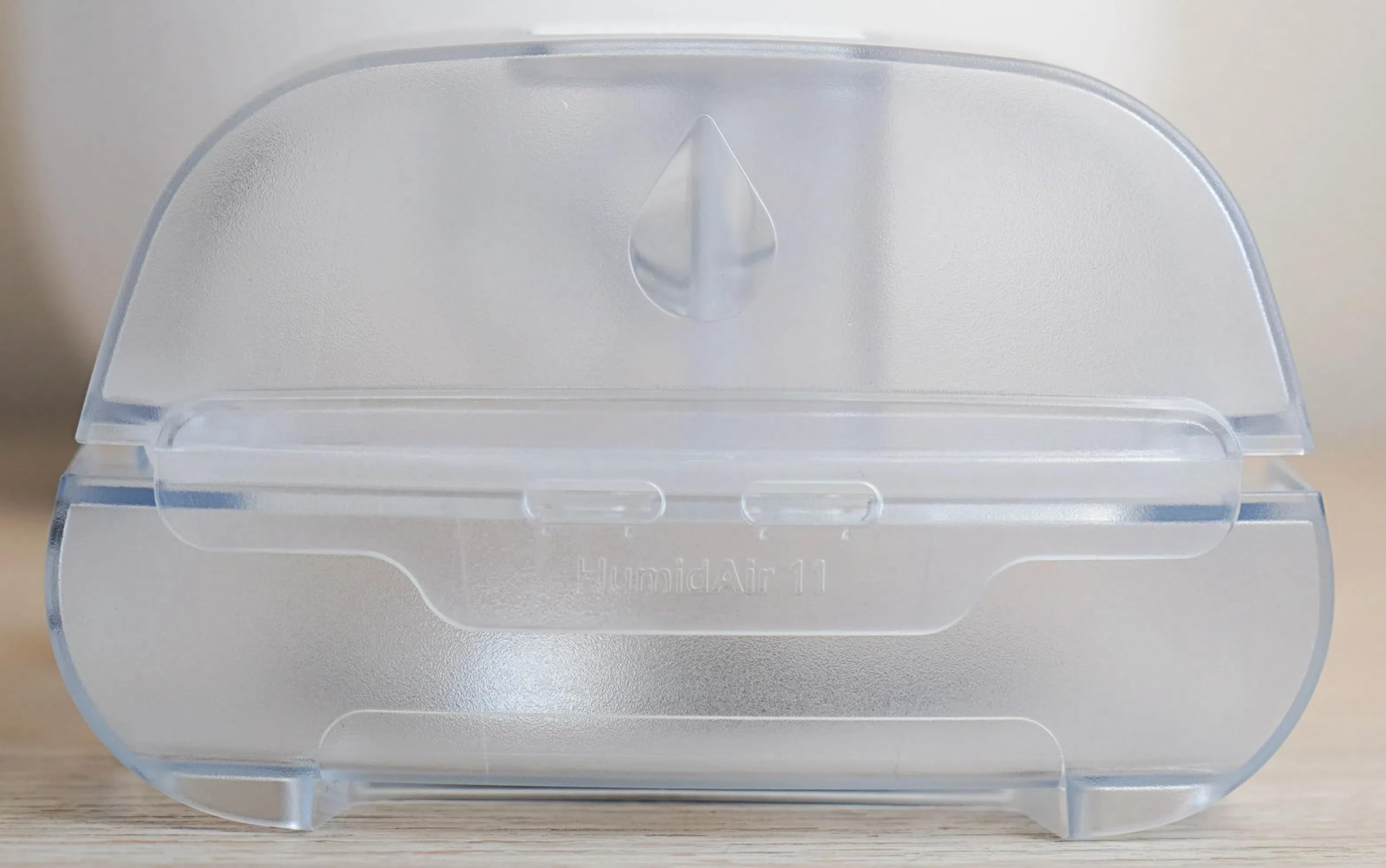 Edionmier HumidAir avec capacité 380 ml, eau suffisante pour toute la nuit.