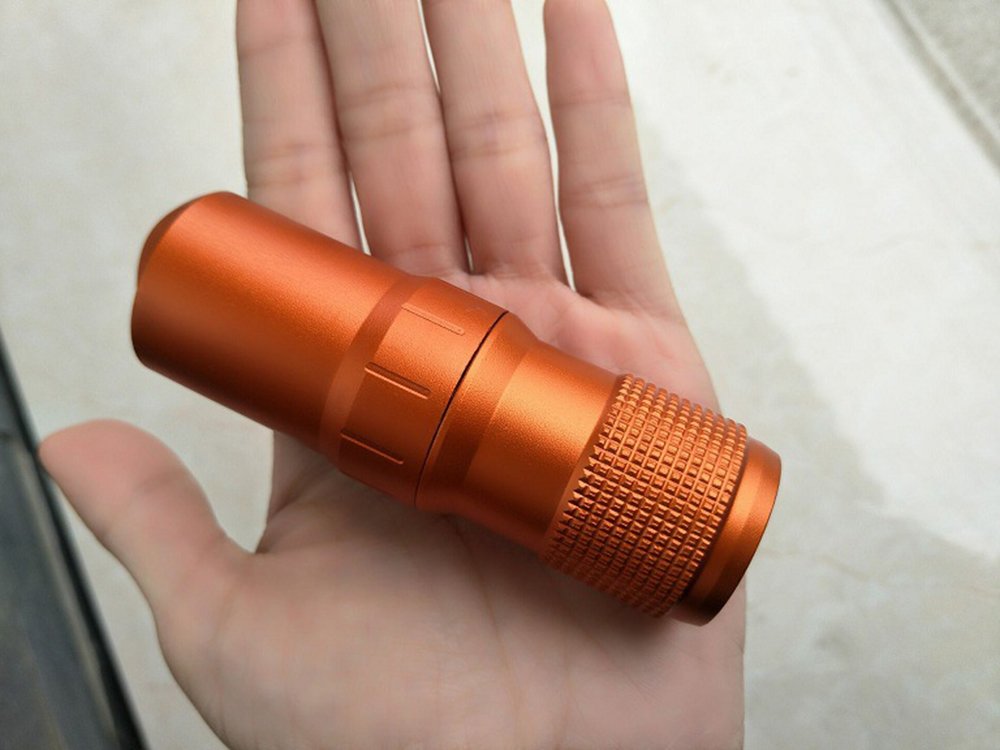 EKLOEN capsule EDC étanche orange en externe, rangement fiable pour pilules et petits objets