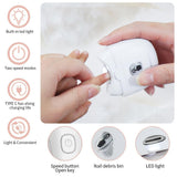 Têtes douces du clip-ongles électrique adaptées aux ongles délicats des bébés et adultes.