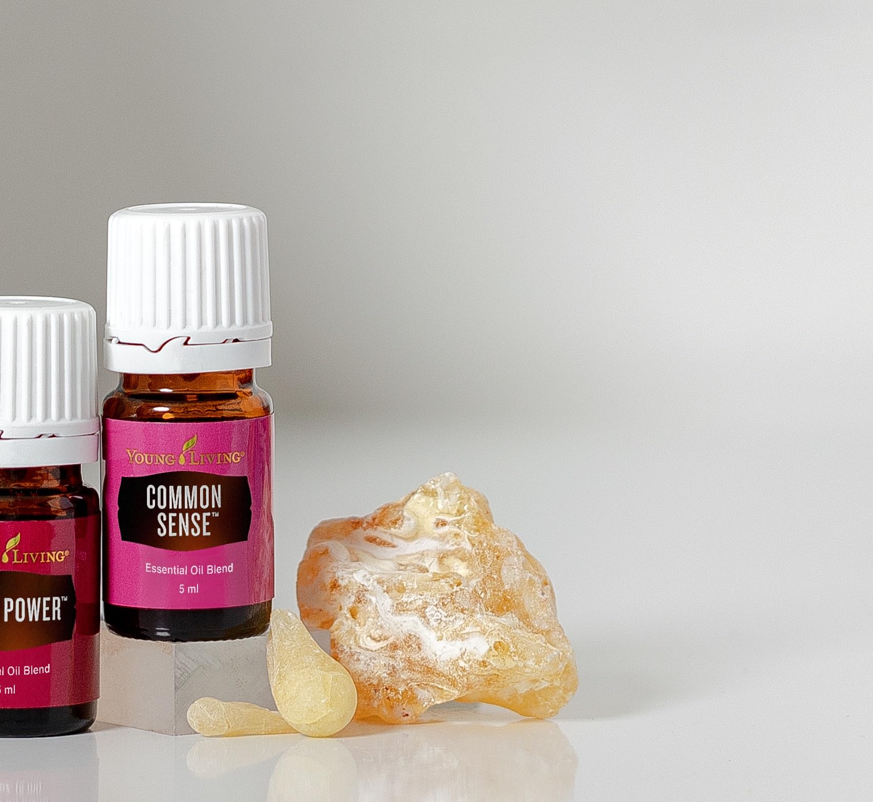 Encens et ylang-ylang pour une ambiance calme pendant la méditation
