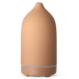 Le diffuseur ENILYM en céramique rouge 100 ml, esthétique et sûr pour votre espace.
