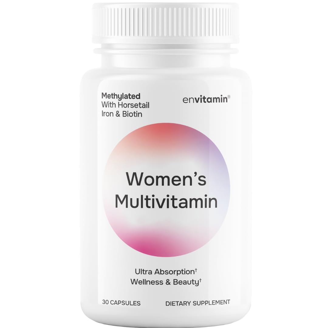 Envitamin femme multivitamine metylee dans sa bouteille, pratique a emporter.