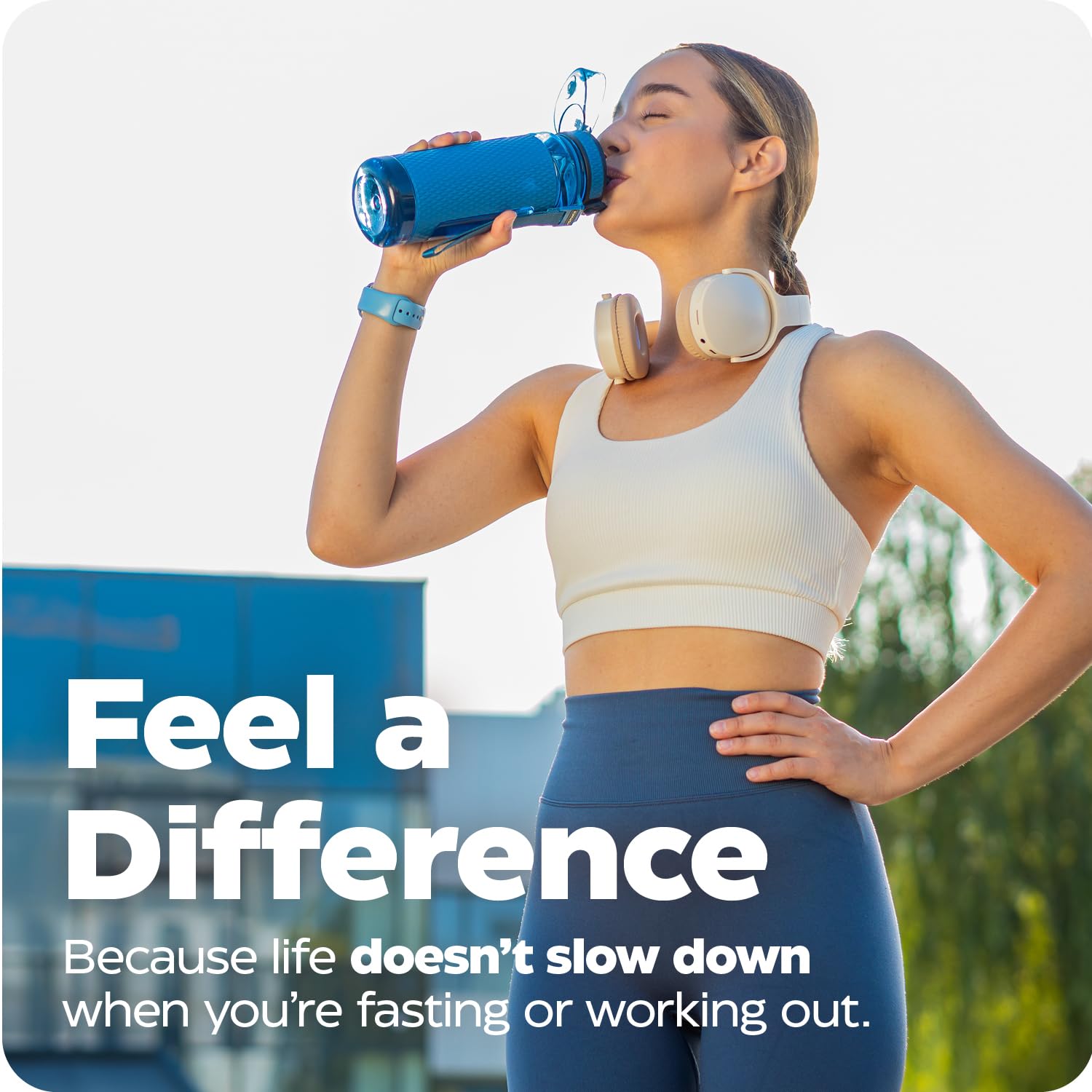 Verre d'eau Enzymedica Fasting Today, mélange rafraîchissant à boire.