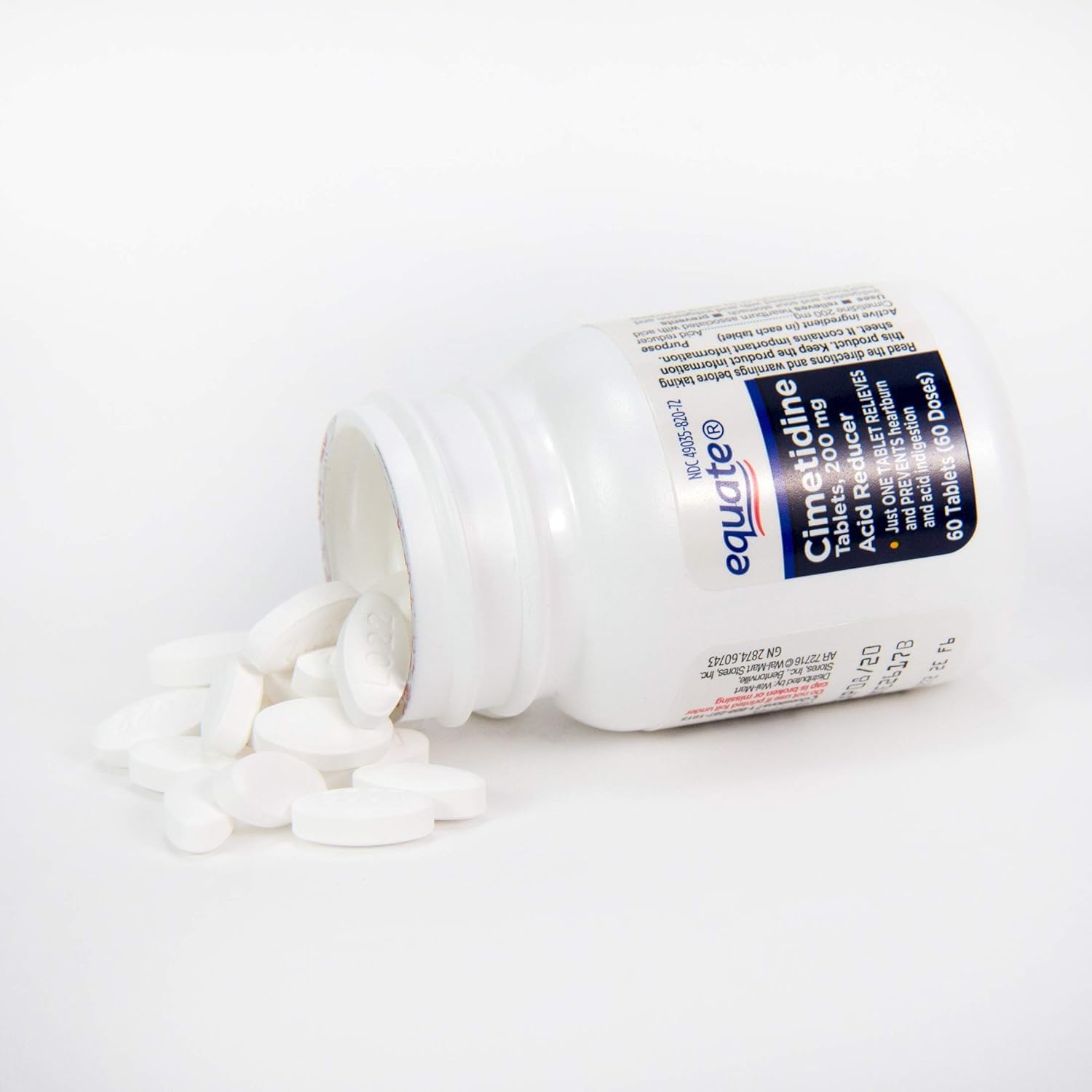 Equate Cimétidine 200 mg – pris avec un verre d'eau.