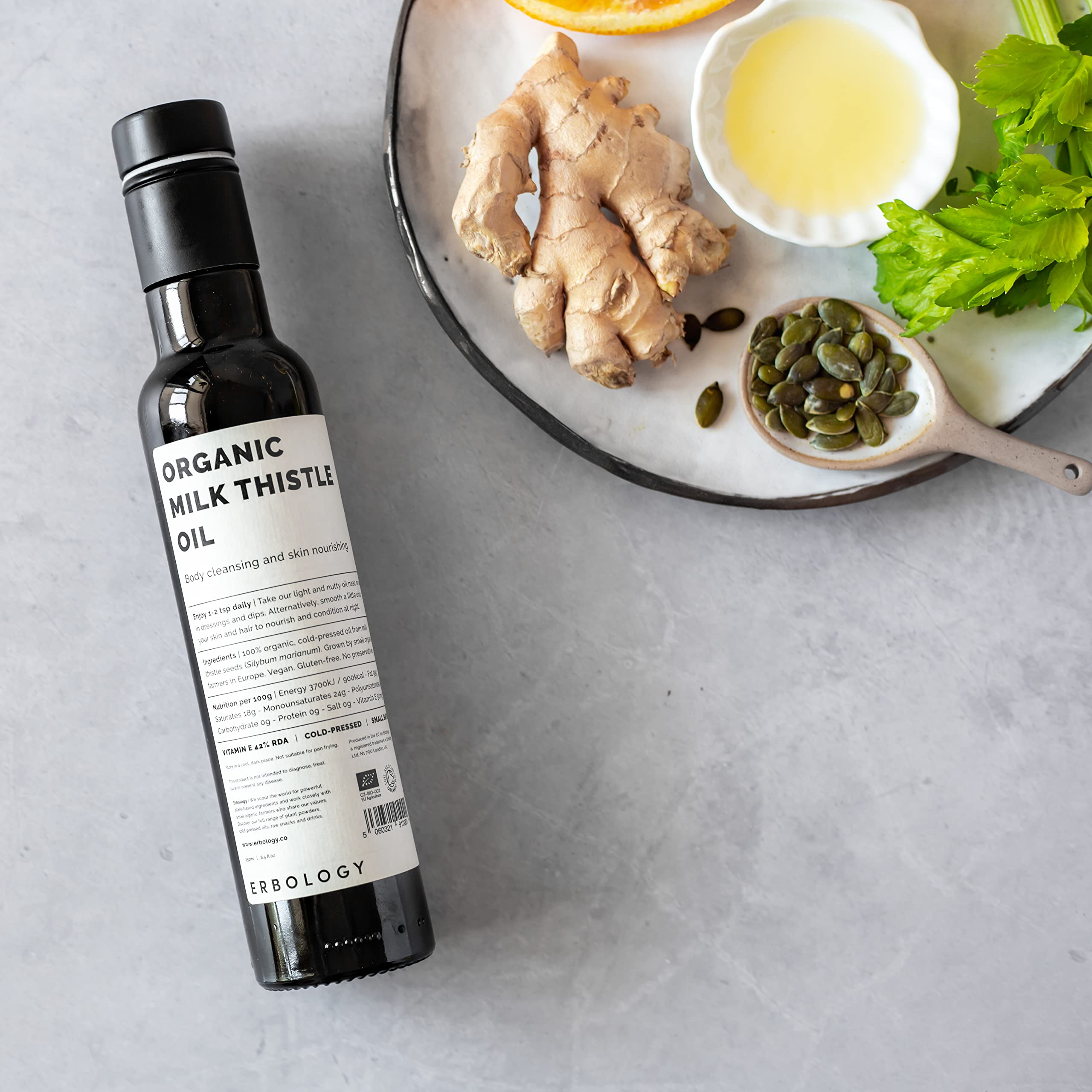 Huile chardon-marie Erbology pour dressings et dips, touche noisette subtile.