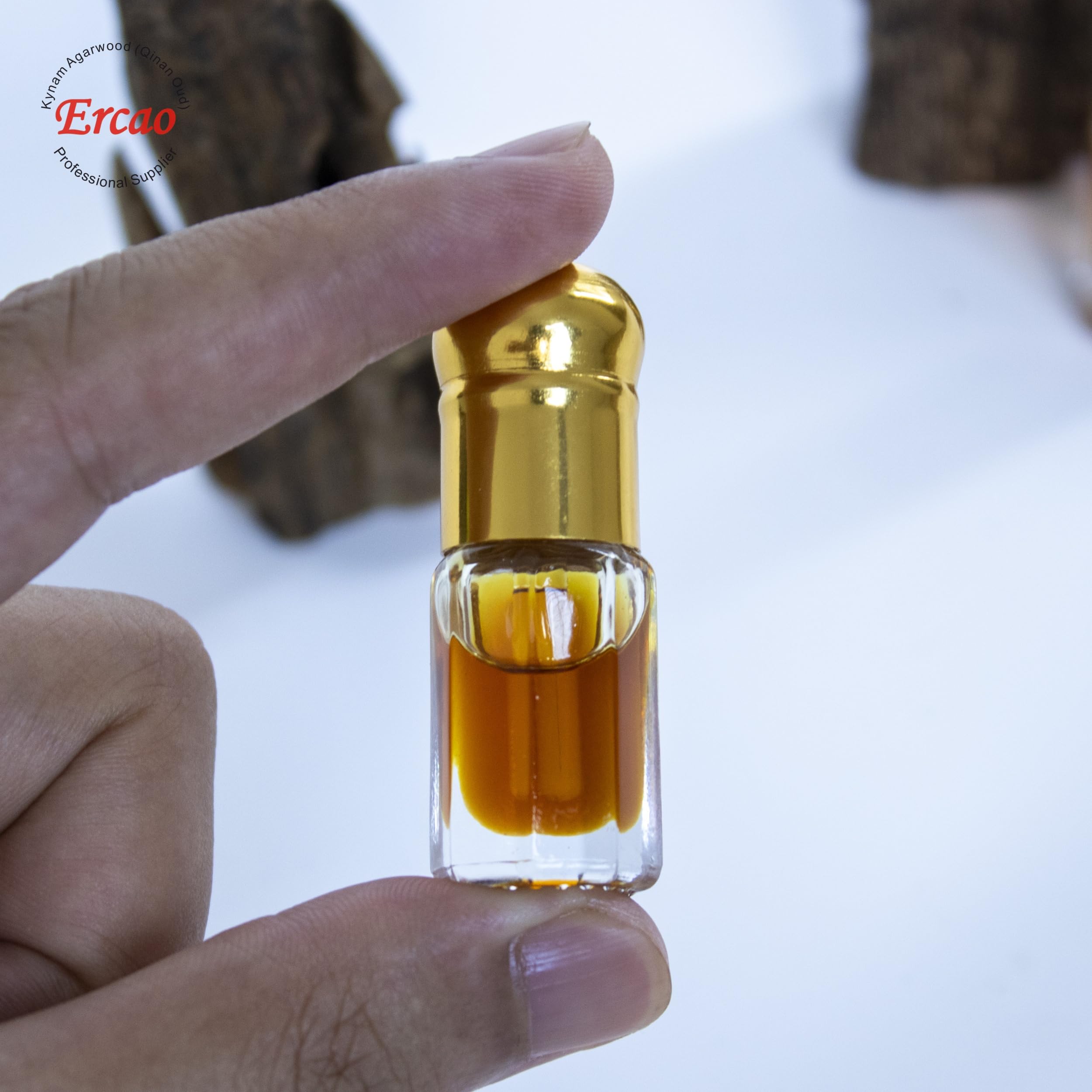 Ercao Oud Mélange Parfum Sur Mesure — personnalisation possible de vos senteurs.
