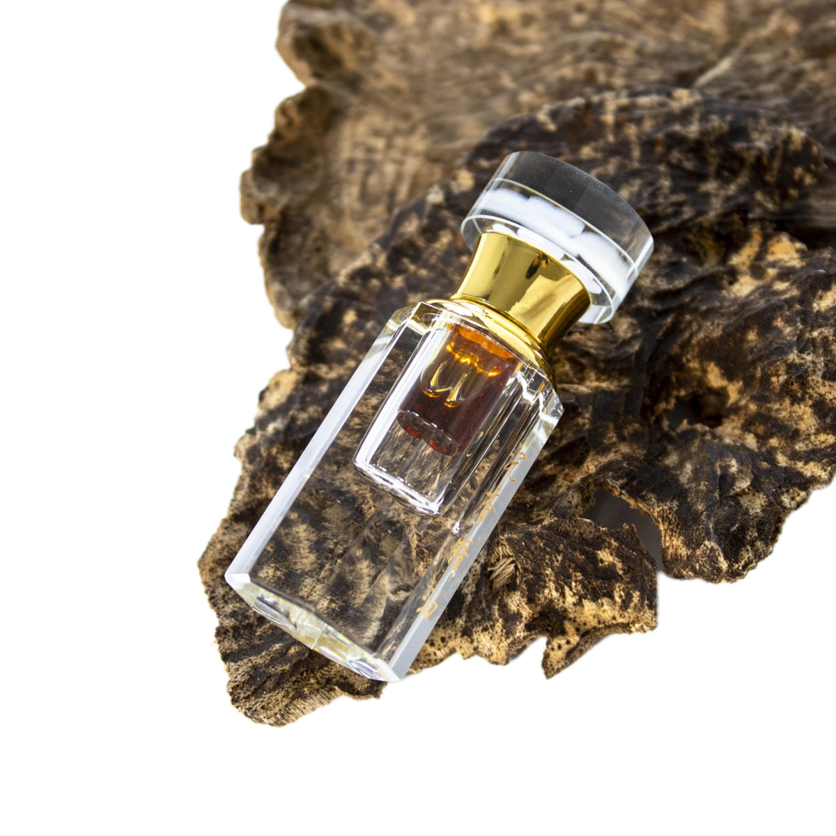 Ercao Oud Pur flacon verre, parfum boisé idéal pour diffusion durable.