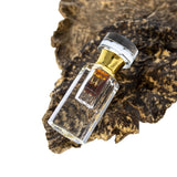 Ercao Oud Pur flacon verre, parfum boisé idéal pour diffusion durable.