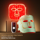 EUARNE Masque LED rouge visage – lumière rouge pour un teint vibrant.