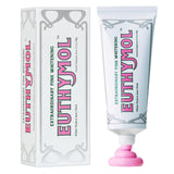 Euthymol : tube en aluminium recyclable pour une utilisation écologique.