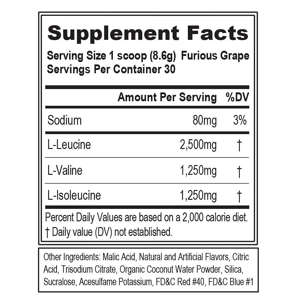 EVL BCAAs doseur prêt à mesurer 5 g dans l'eau avant l'entraînement.