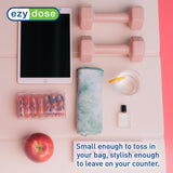 EZY DOSE: couvercles à fermeture clic pour éviter les déversements.