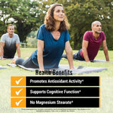 Gros plan sur la poudre dorée du Turmeric Curcumin FarmHaven.