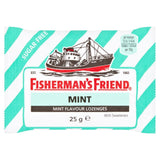 Pastilles Fisherman's Friend sans sucre à la menthe, fraîcheur durable en déplacement.