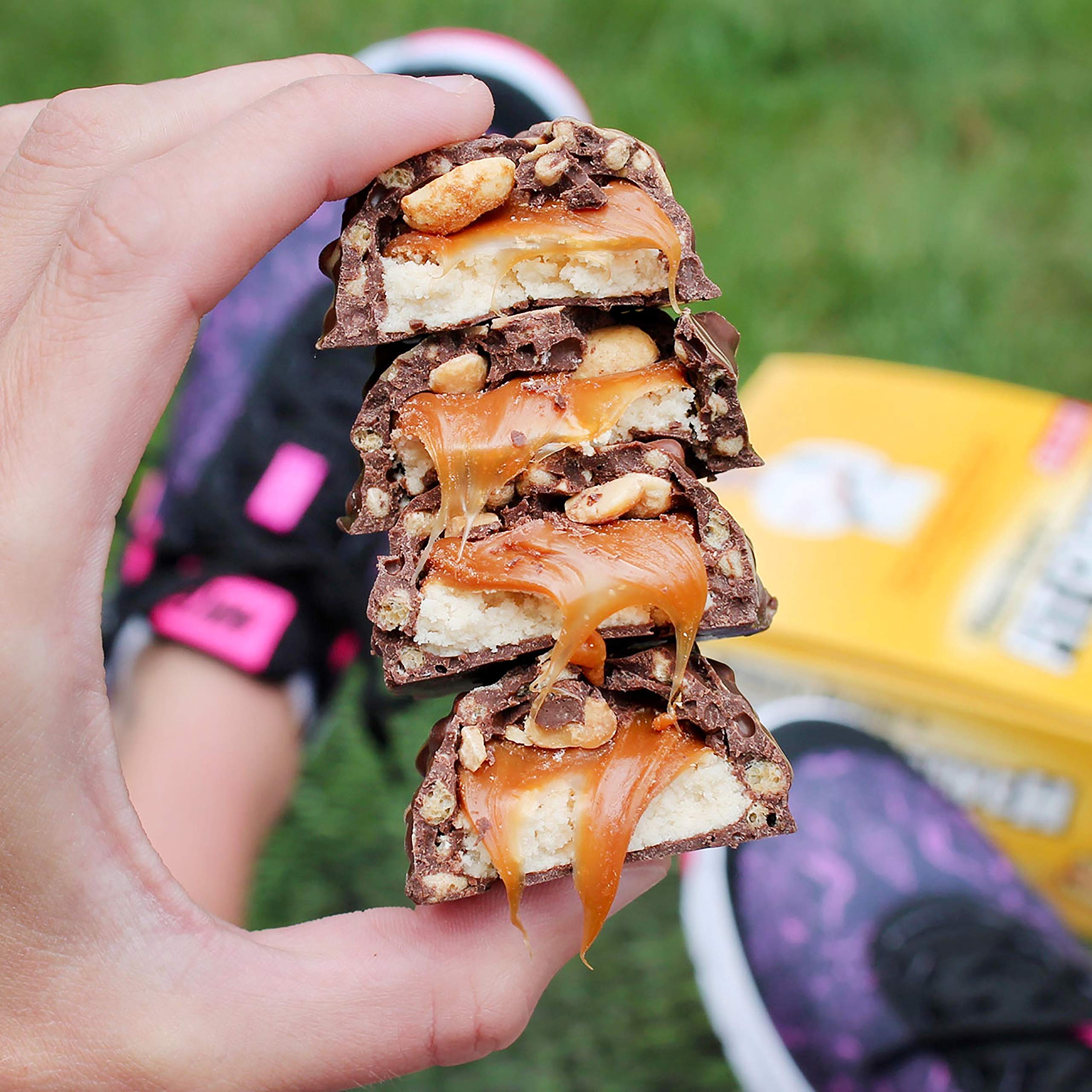 FITCRUNCH barre conçue par Robert Irvine, design unique et expérience culinaire.