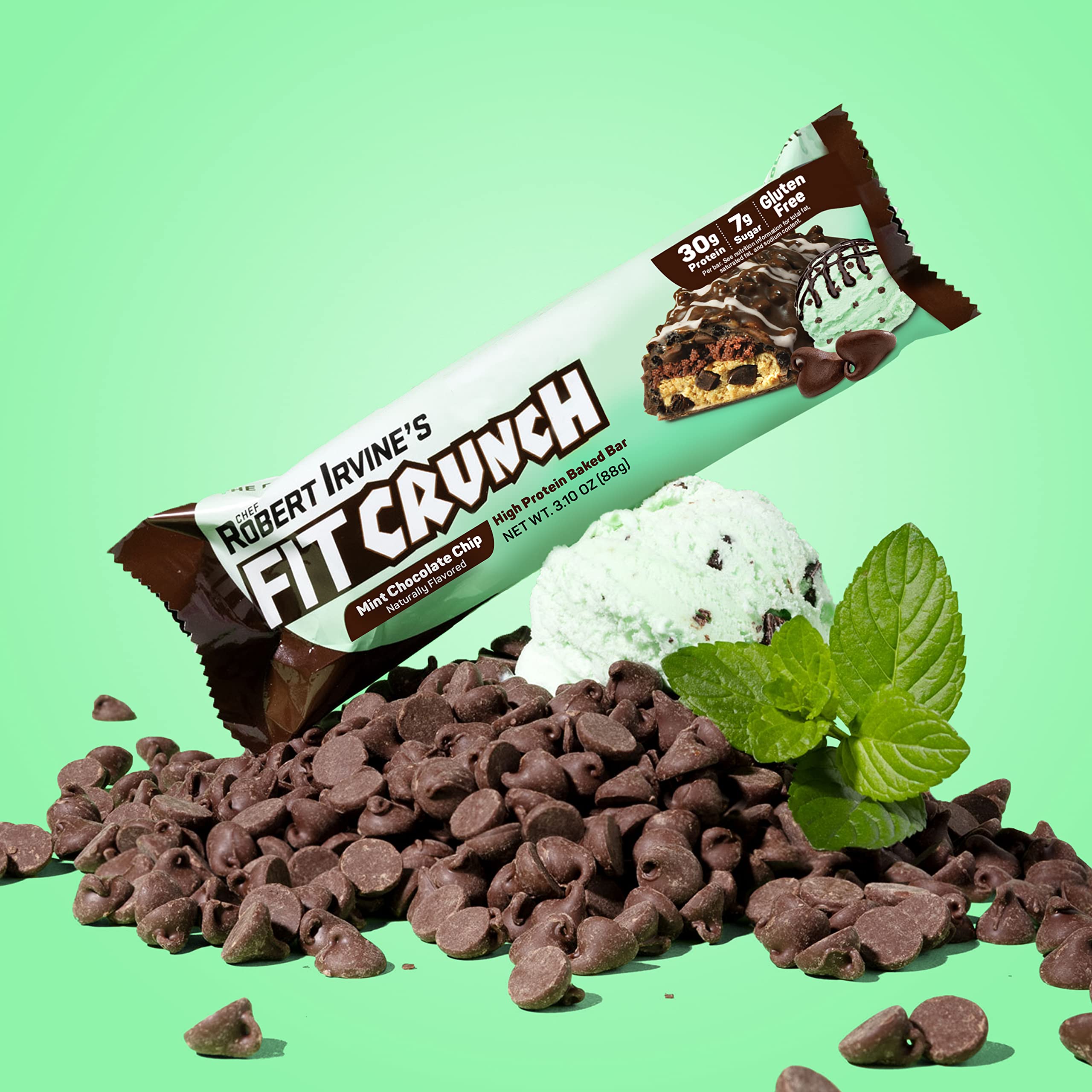 Fit Crunch barre protéine menthe chocolat pépites, tranche montrant les 6 couches riches en protéines.