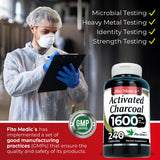 Ouverture de la bouteille FITO MEDIC'S Charbon Actif, accès rapide aux gélules.