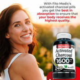 Pilules FITO MEDIC'S Charbon Actif, capsules visibles et utilisation possible.