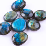 FORBY Labradorite, surface-lisse, parfaite pour un rituel tactile apaisant.