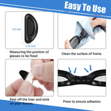 Frienda étape d’application des coussinets nasaux sur monture de lunettes.