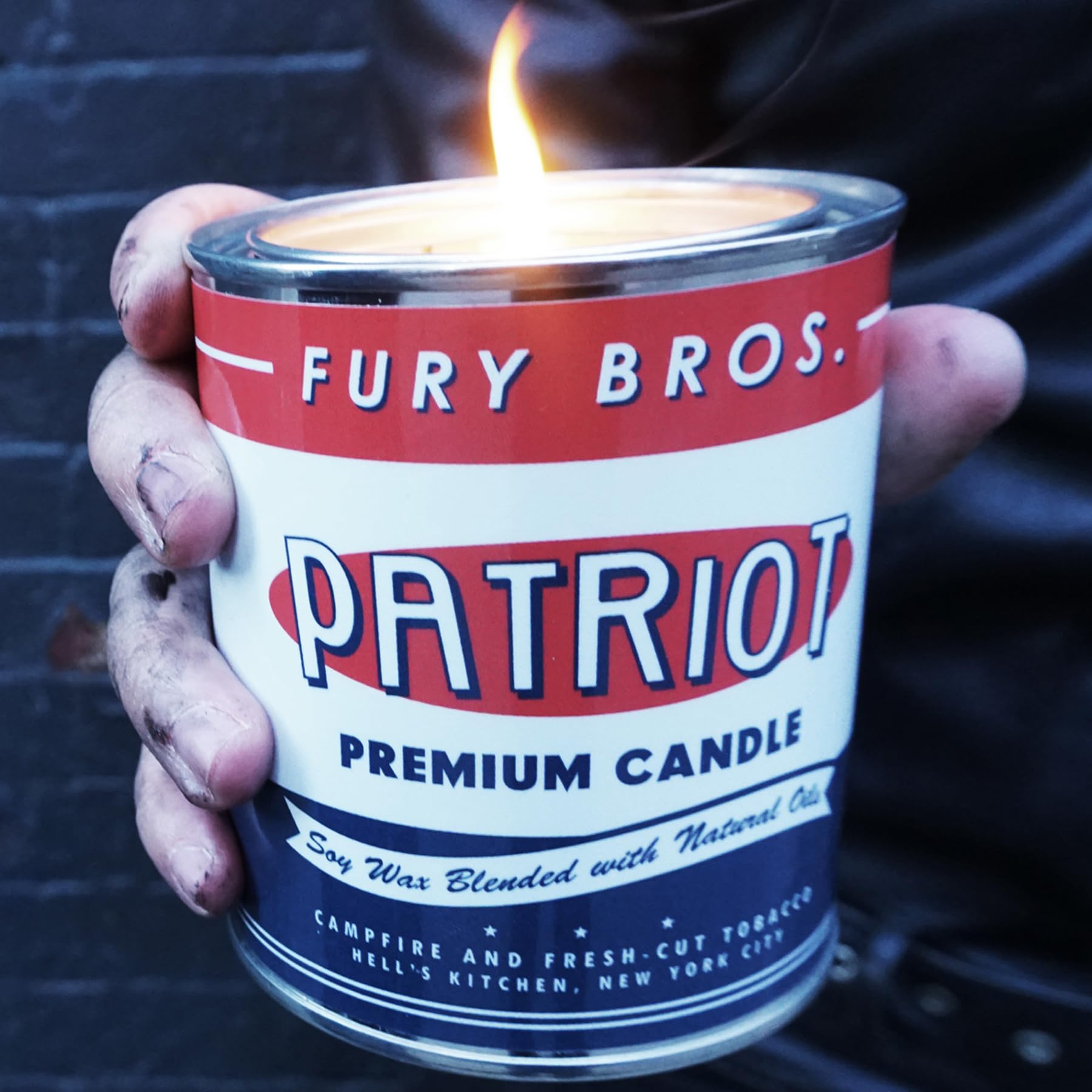 FURY BROS Patriot – bougie 12,5 oz offrant 70 à 80 heures de parfum.